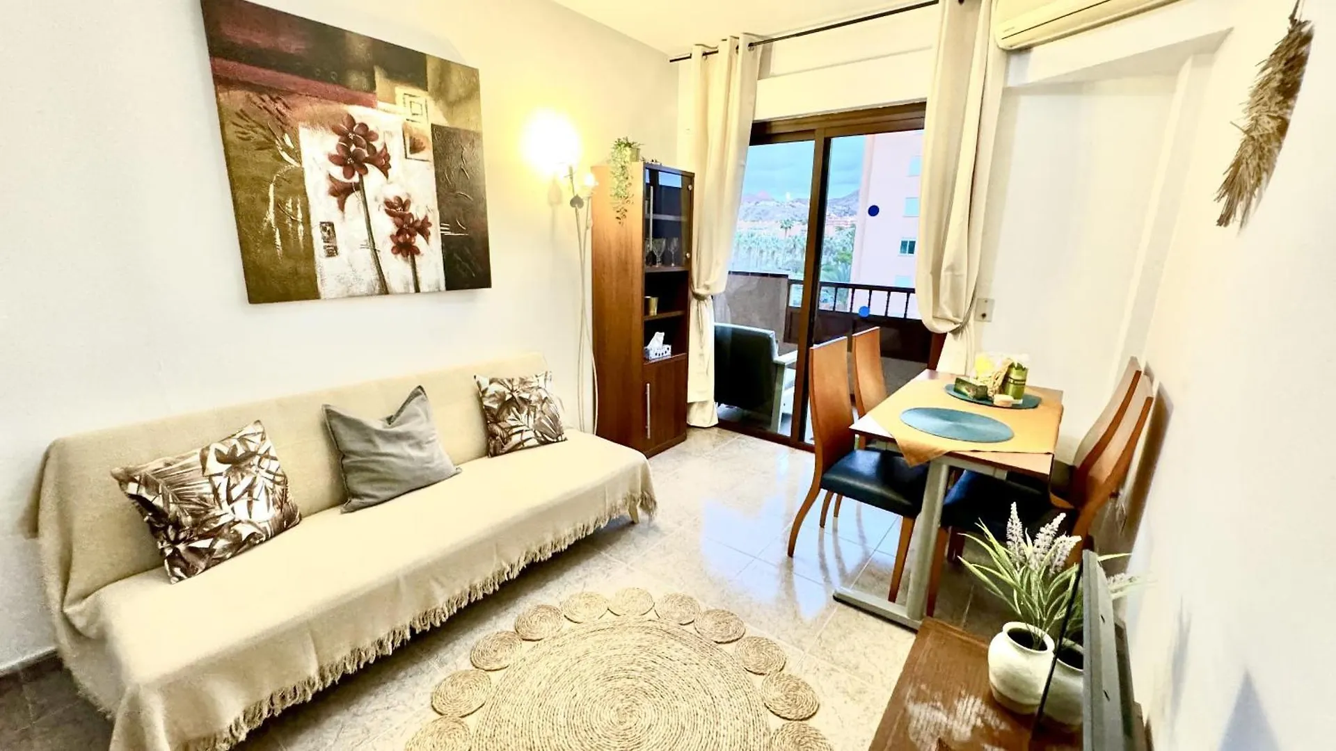 Bohemio Playa Los Cristianos By Deihu Experiecias Arona  Arona (Tenerife)